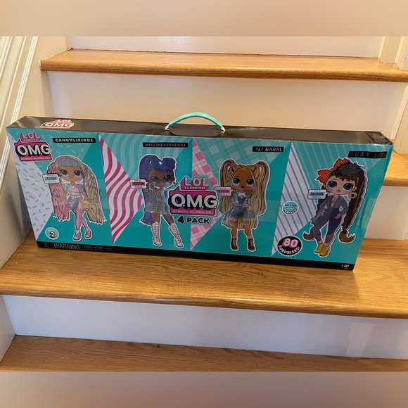 🎁🎁🎁NWT L.O.L. SURPRISE! OMG 4 DOLLS - Picture 2 of 5